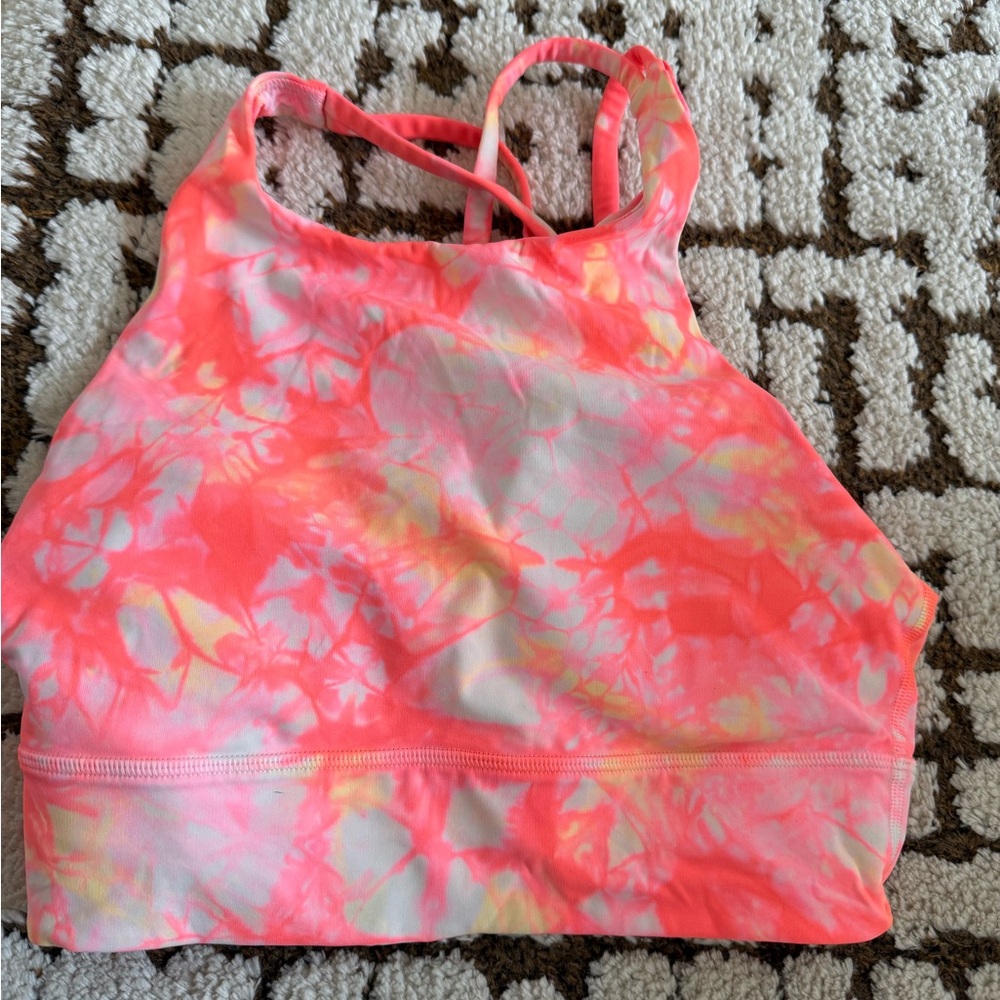 Lululemon sports bra